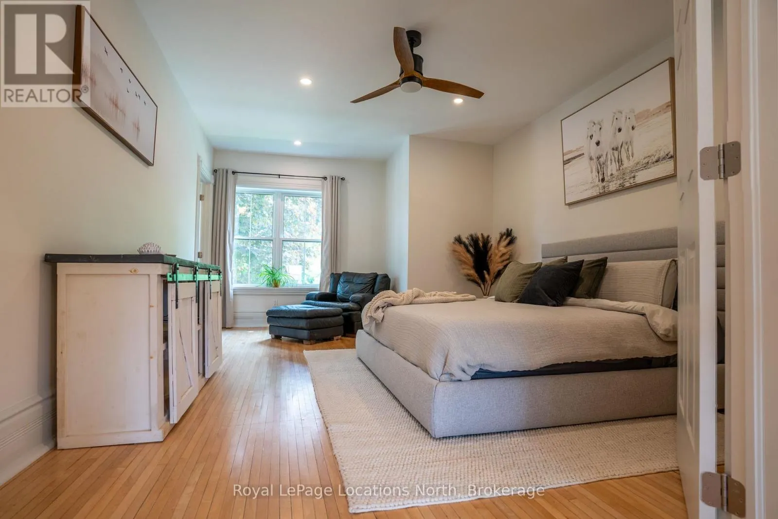 163 TROWBRIDGE STREET W