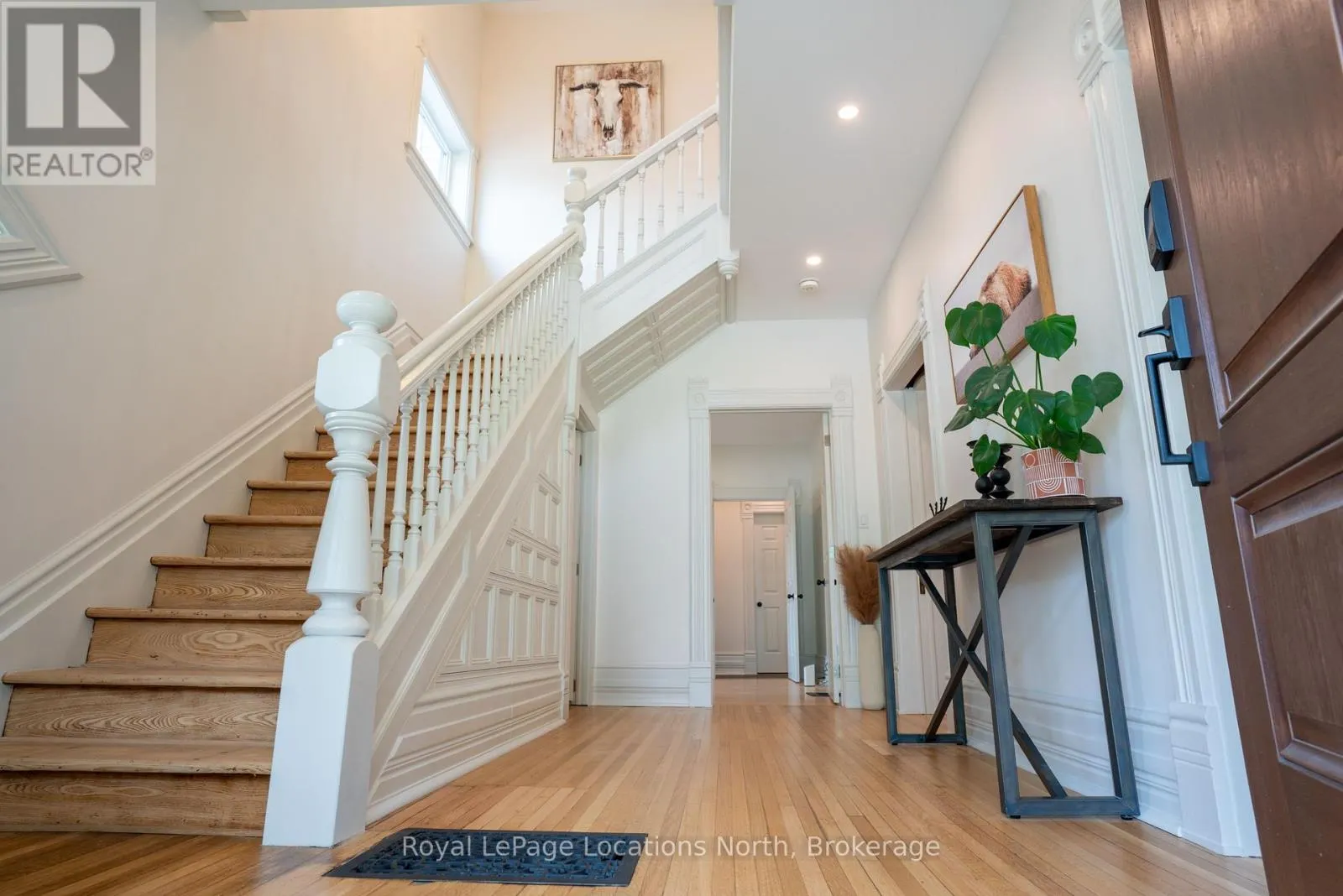 163 TROWBRIDGE STREET W