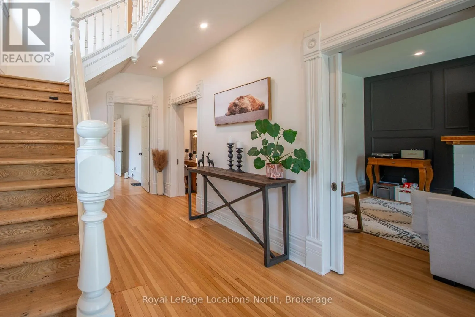 163 TROWBRIDGE STREET W