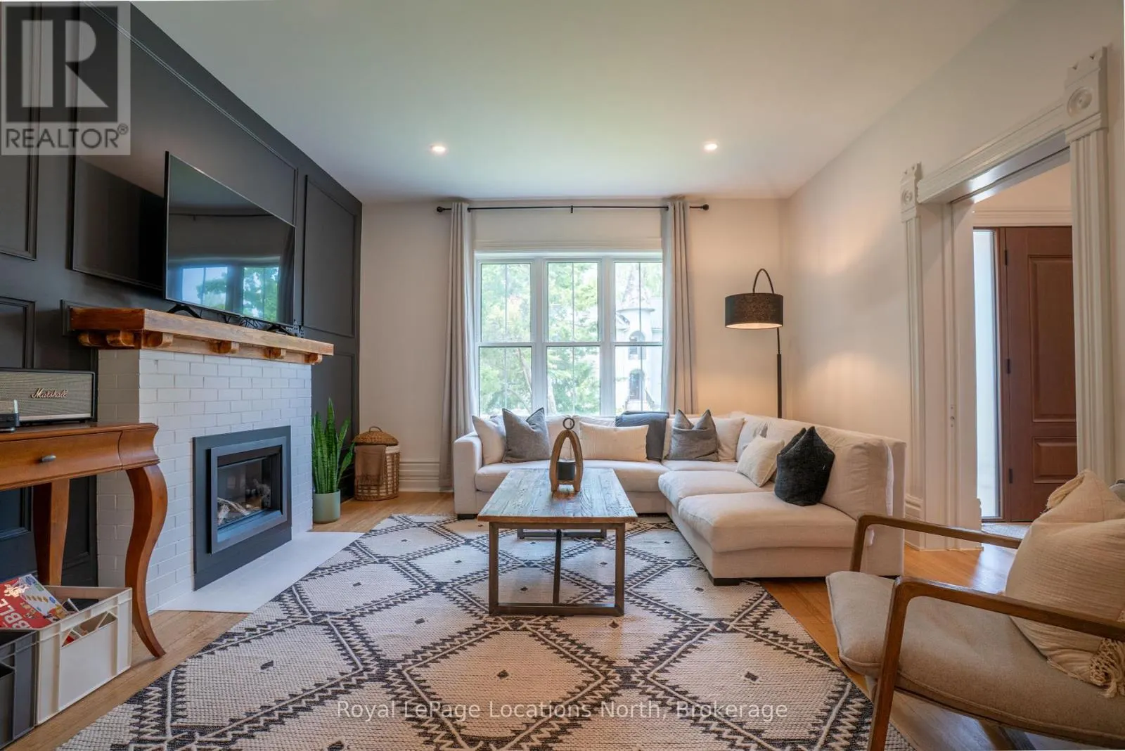 163 TROWBRIDGE STREET W