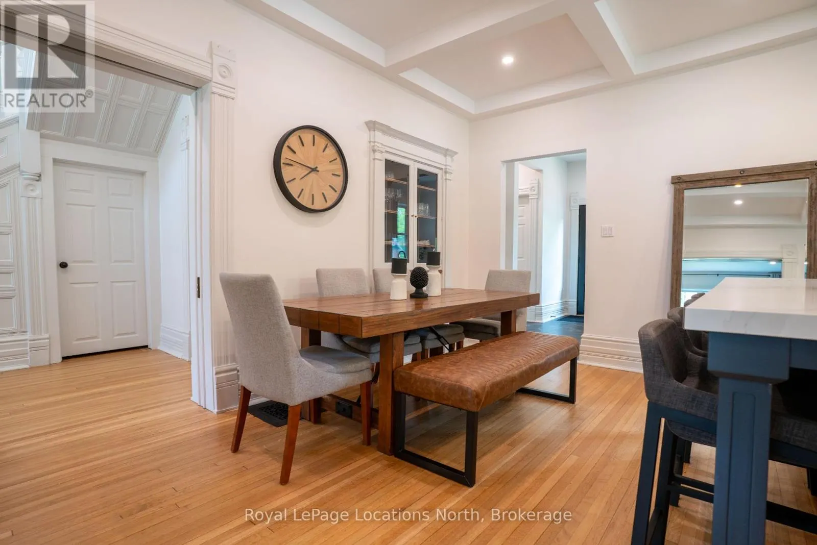 163 TROWBRIDGE STREET W