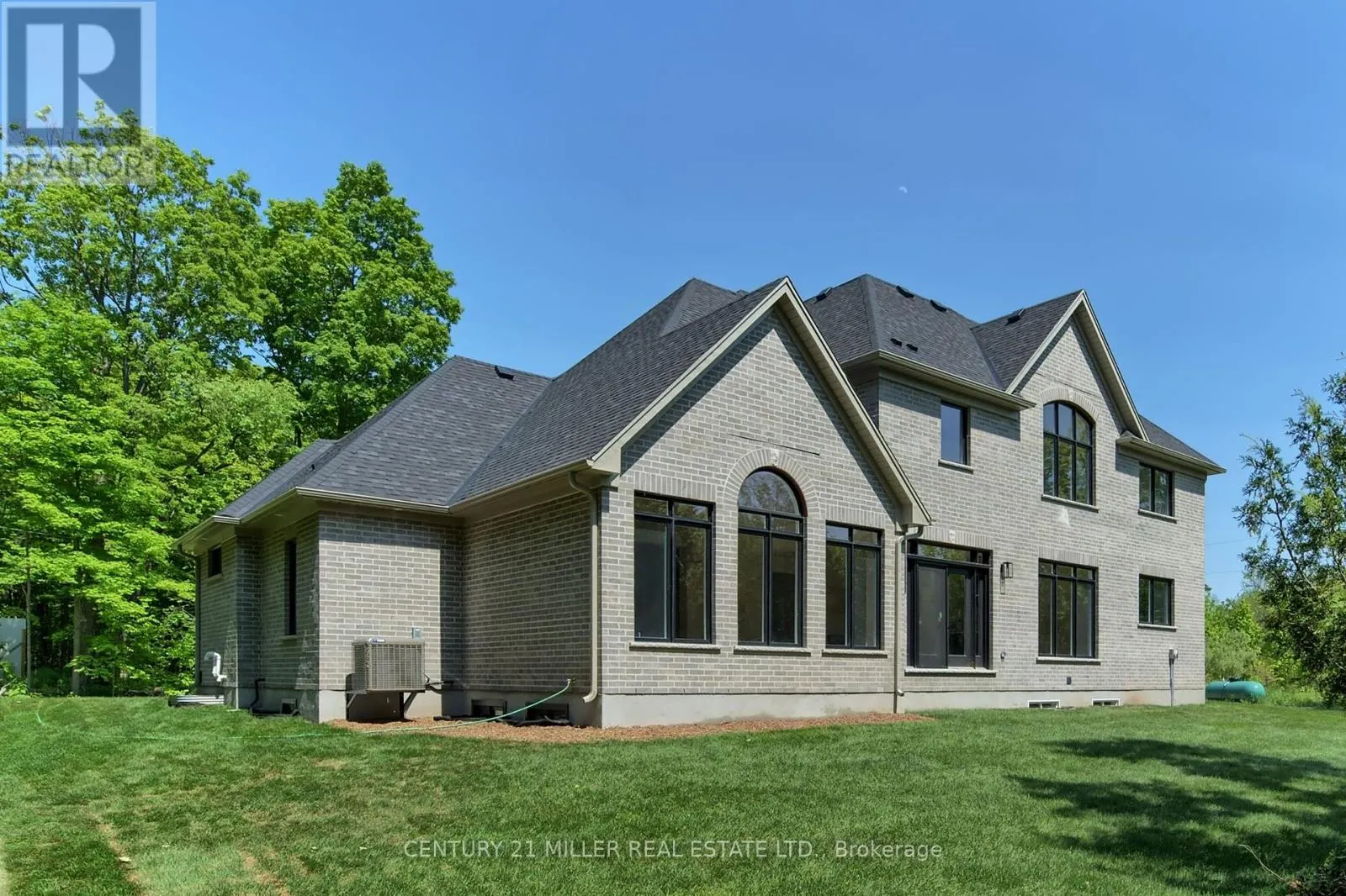 4512 CONCESSION 11 ROAD