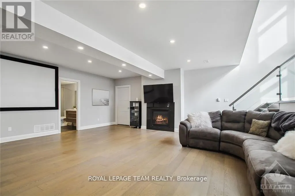 525 LEIMERK COURT