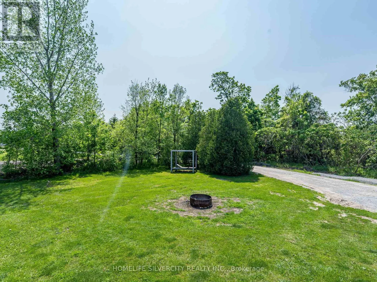 4613 N SERVICE ROAD