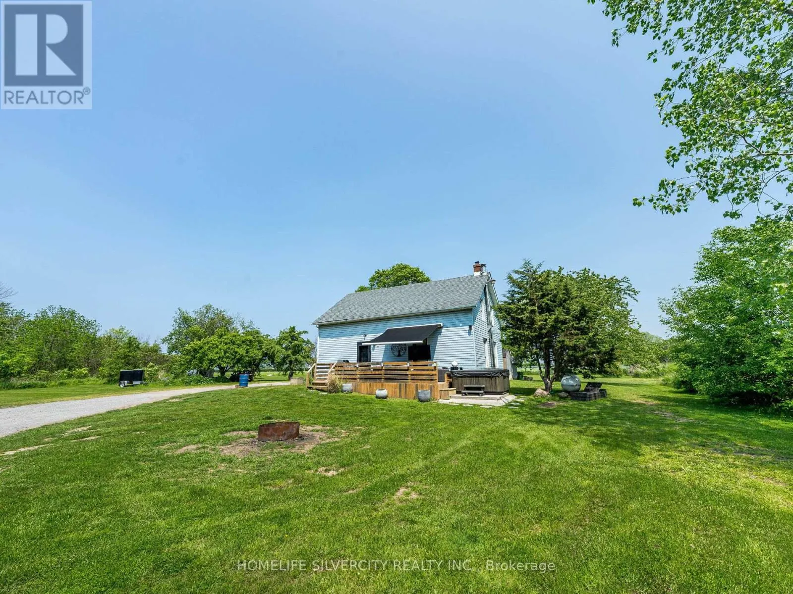 4613 N SERVICE ROAD