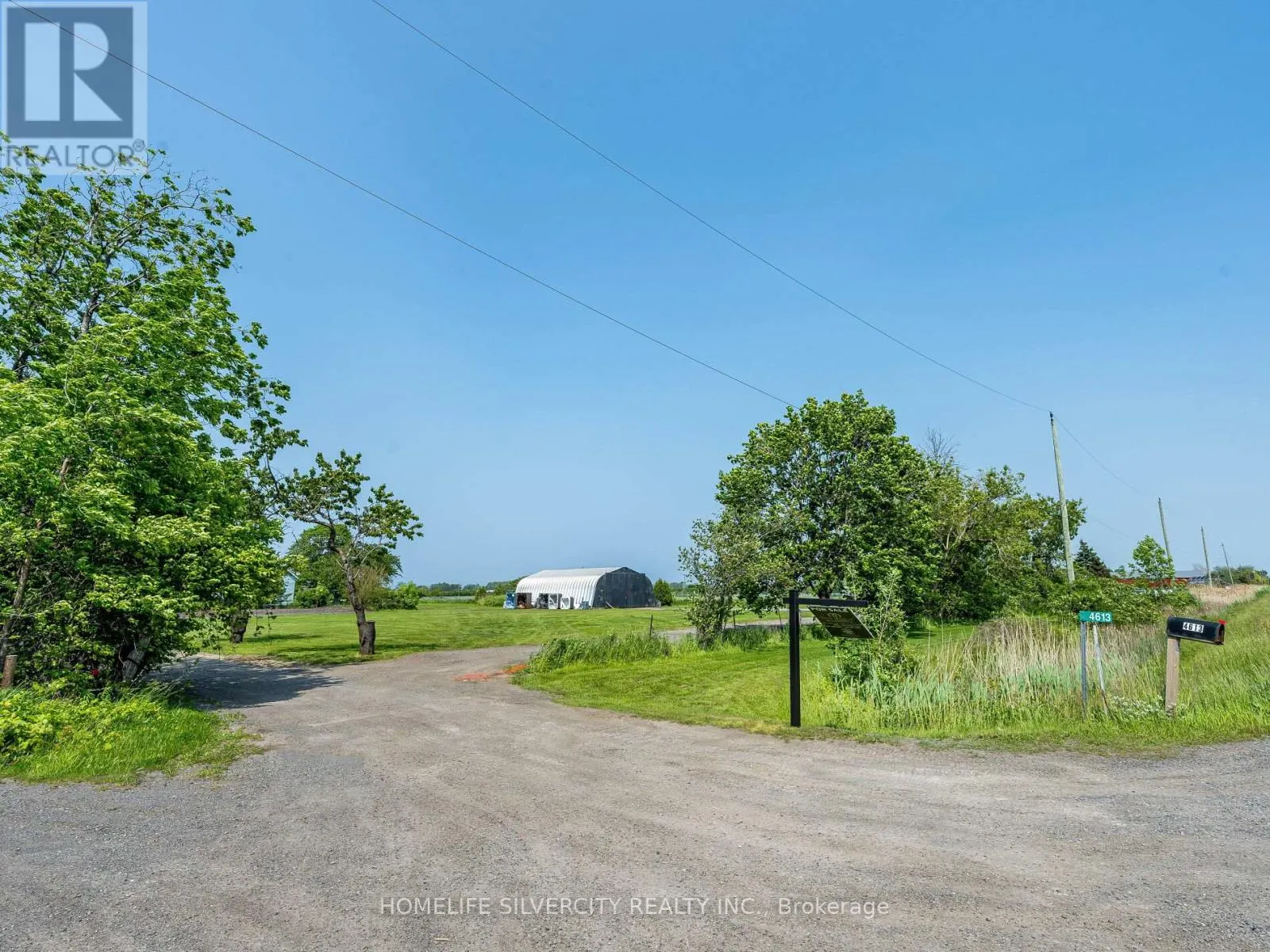 4613 N SERVICE ROAD