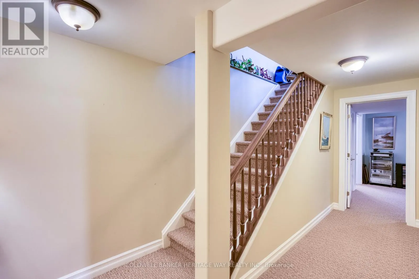 34 WILLOW SHORE WAY