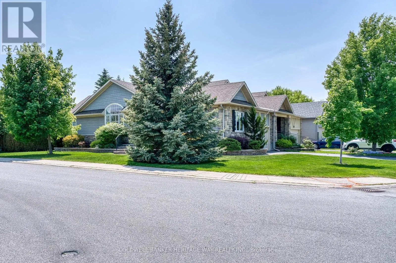 34 WILLOW SHORE WAY