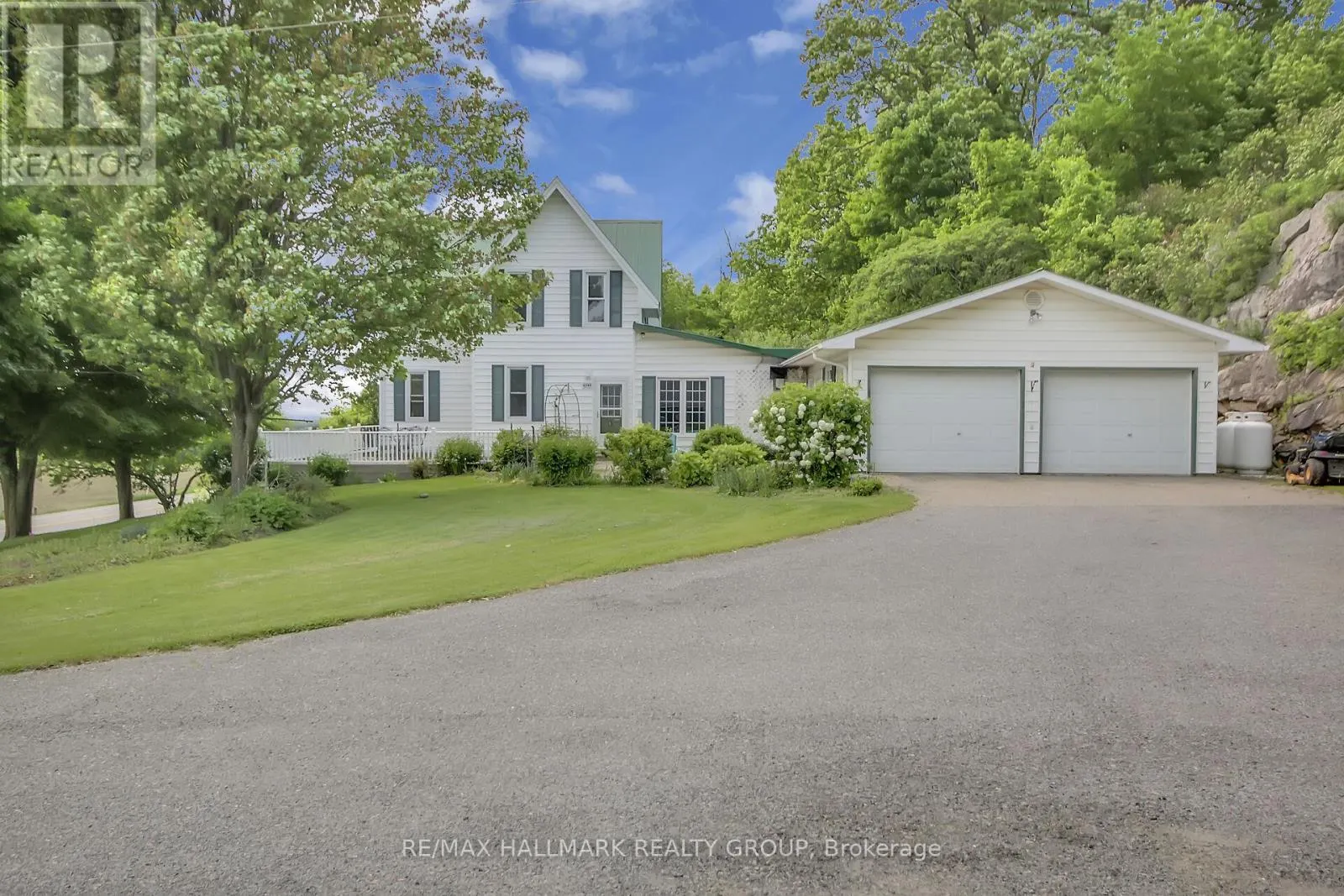 4240 CARP ROAD