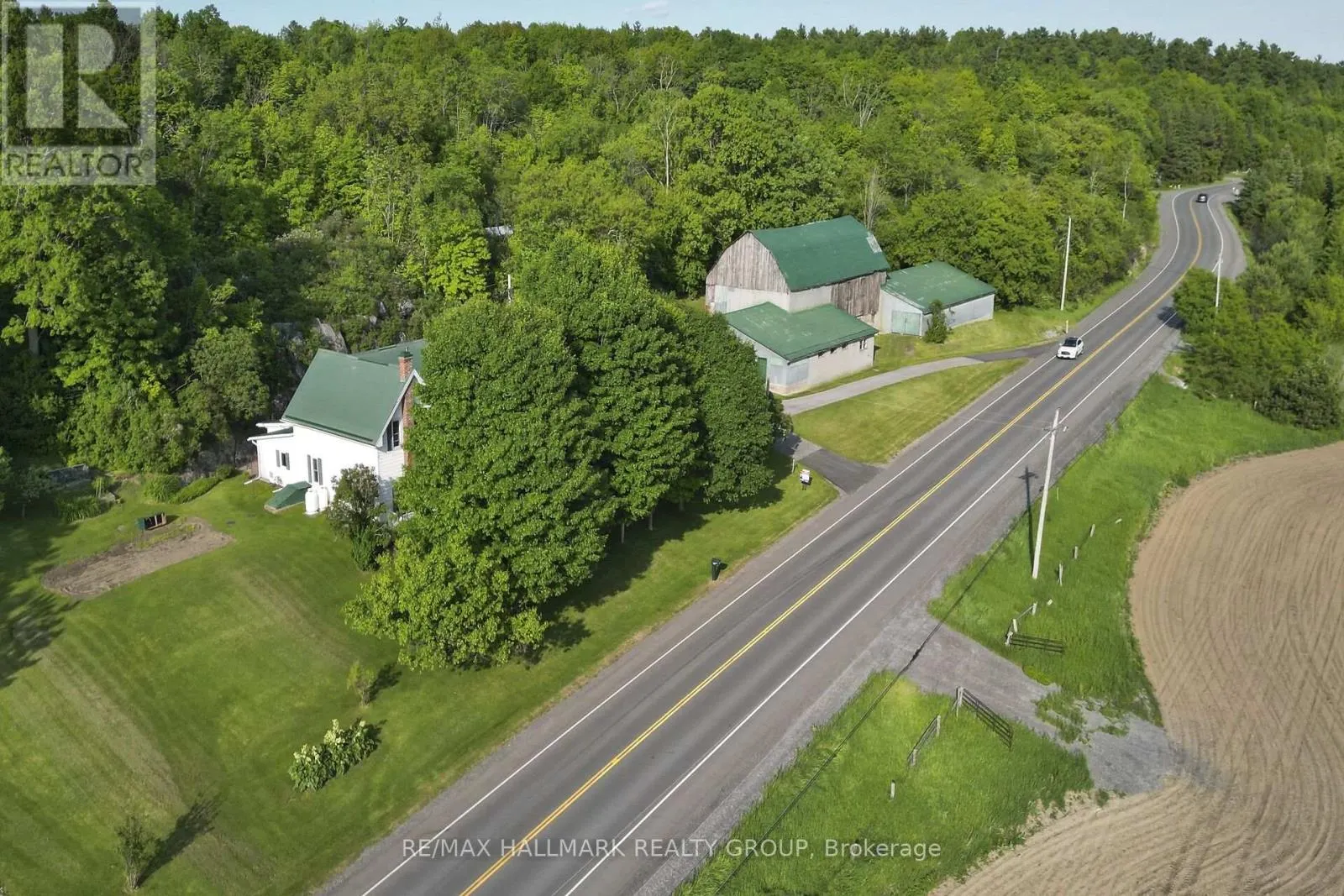 4240 CARP ROAD