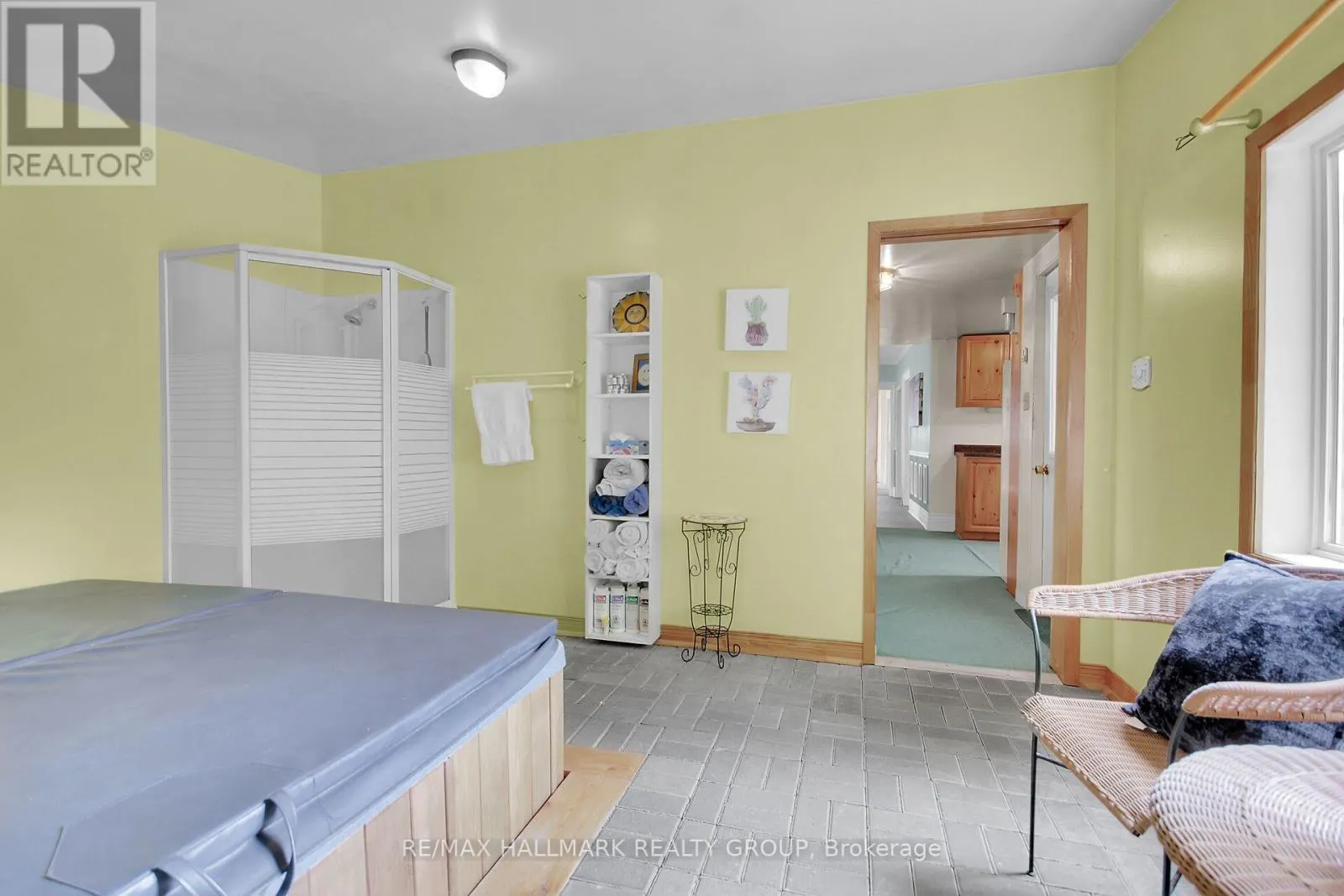 4240 CARP ROAD