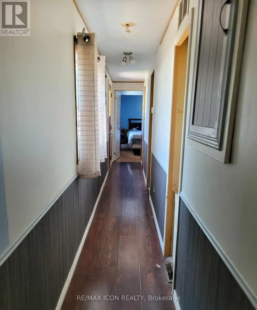 34 - 9839 LAKESHORE ROAD, #34