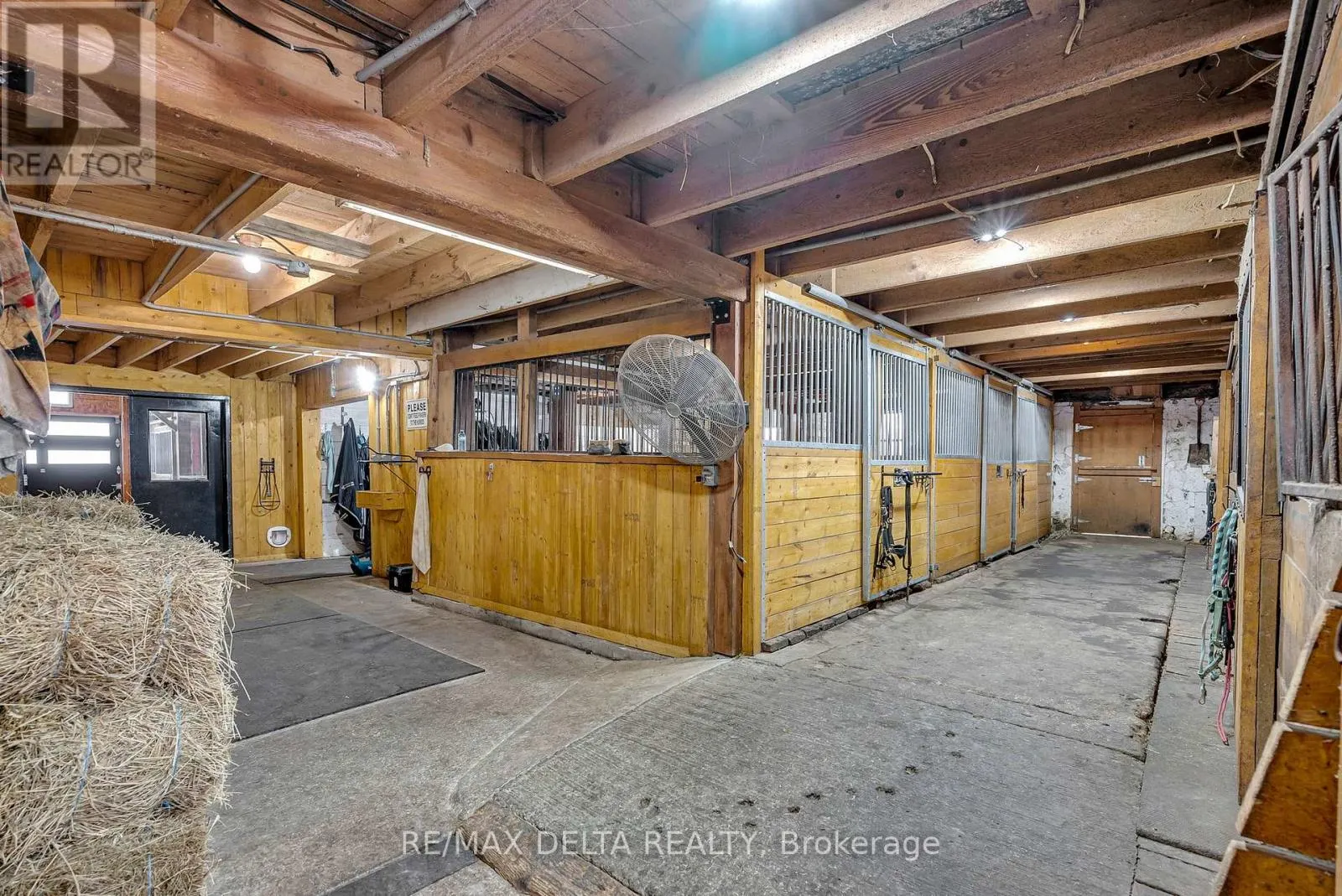 3631 CONCESSION 2 CONCESSION