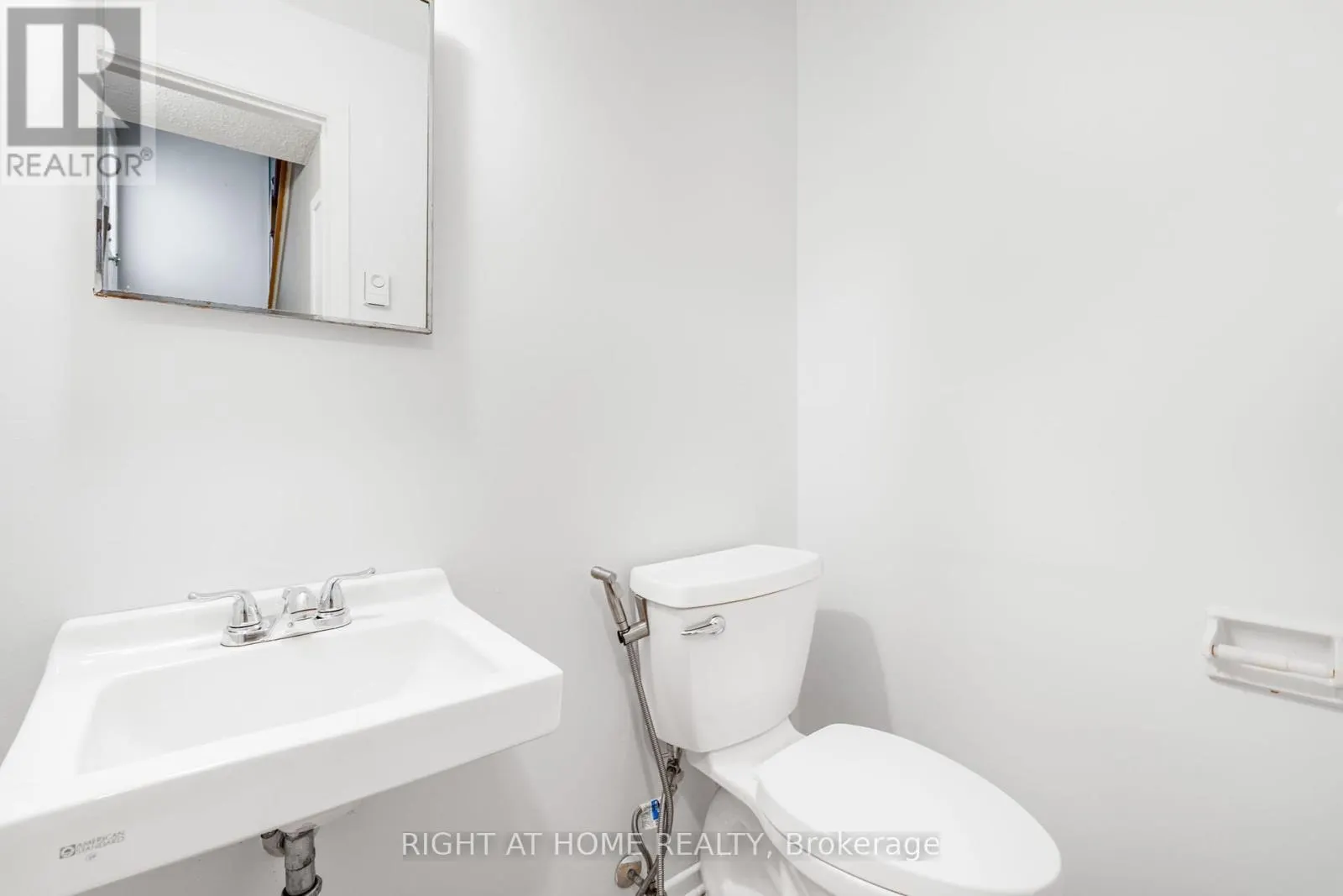 23D FORESTER CRESCENT