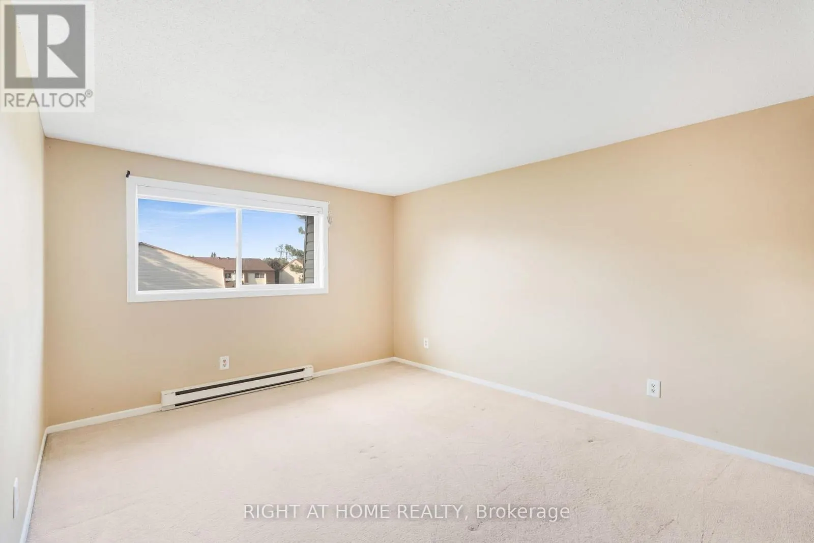 23D FORESTER CRESCENT