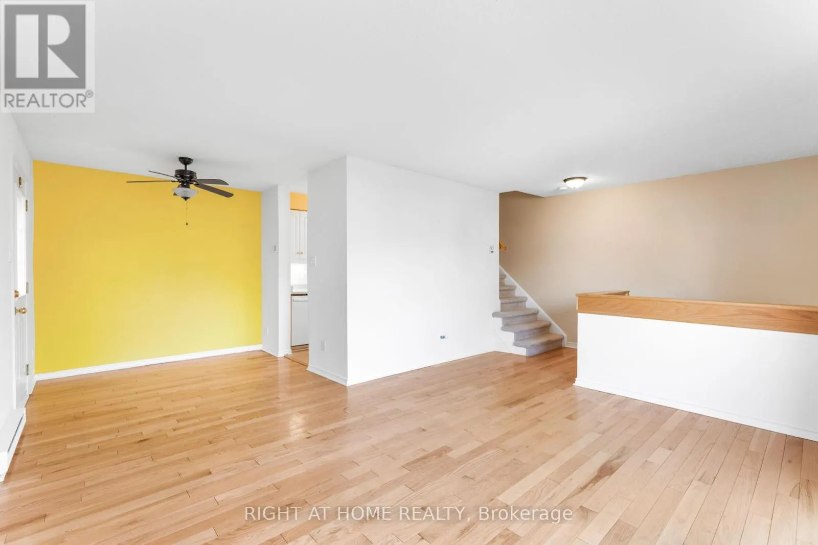 23D FORESTER CRESCENT