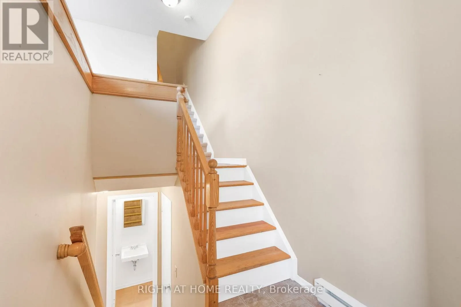 23D FORESTER CRESCENT