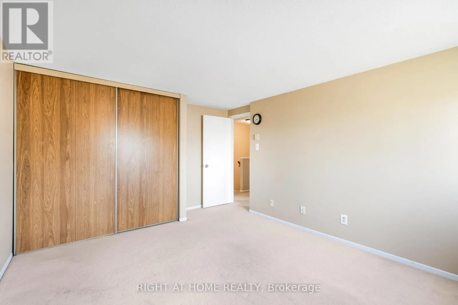 23D FORESTER CRESCENT