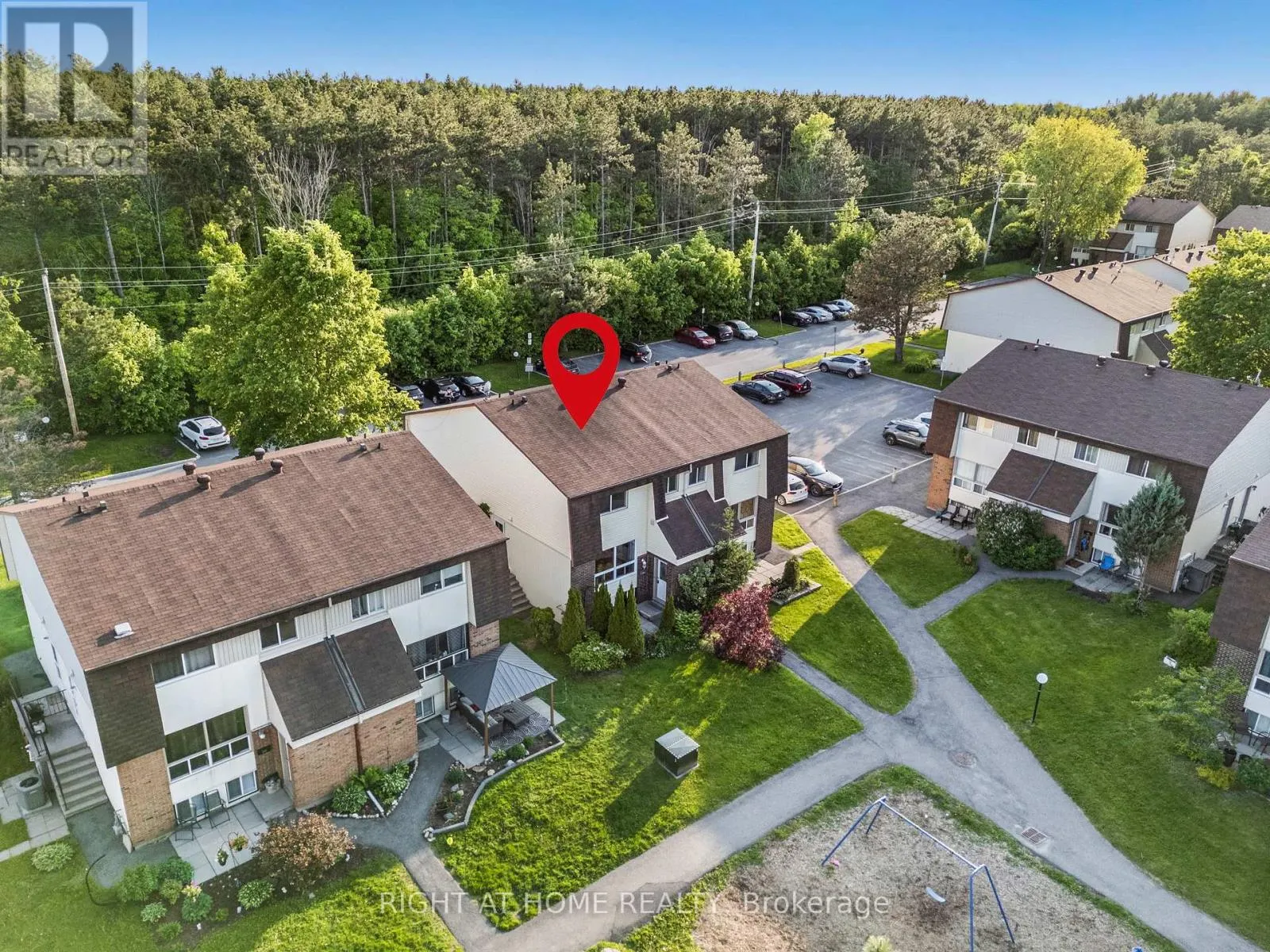23D FORESTER CRESCENT