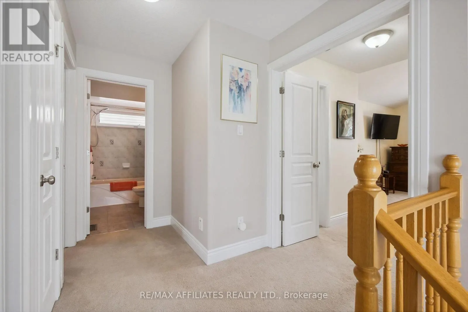 176 TOPAZE CRESCENT