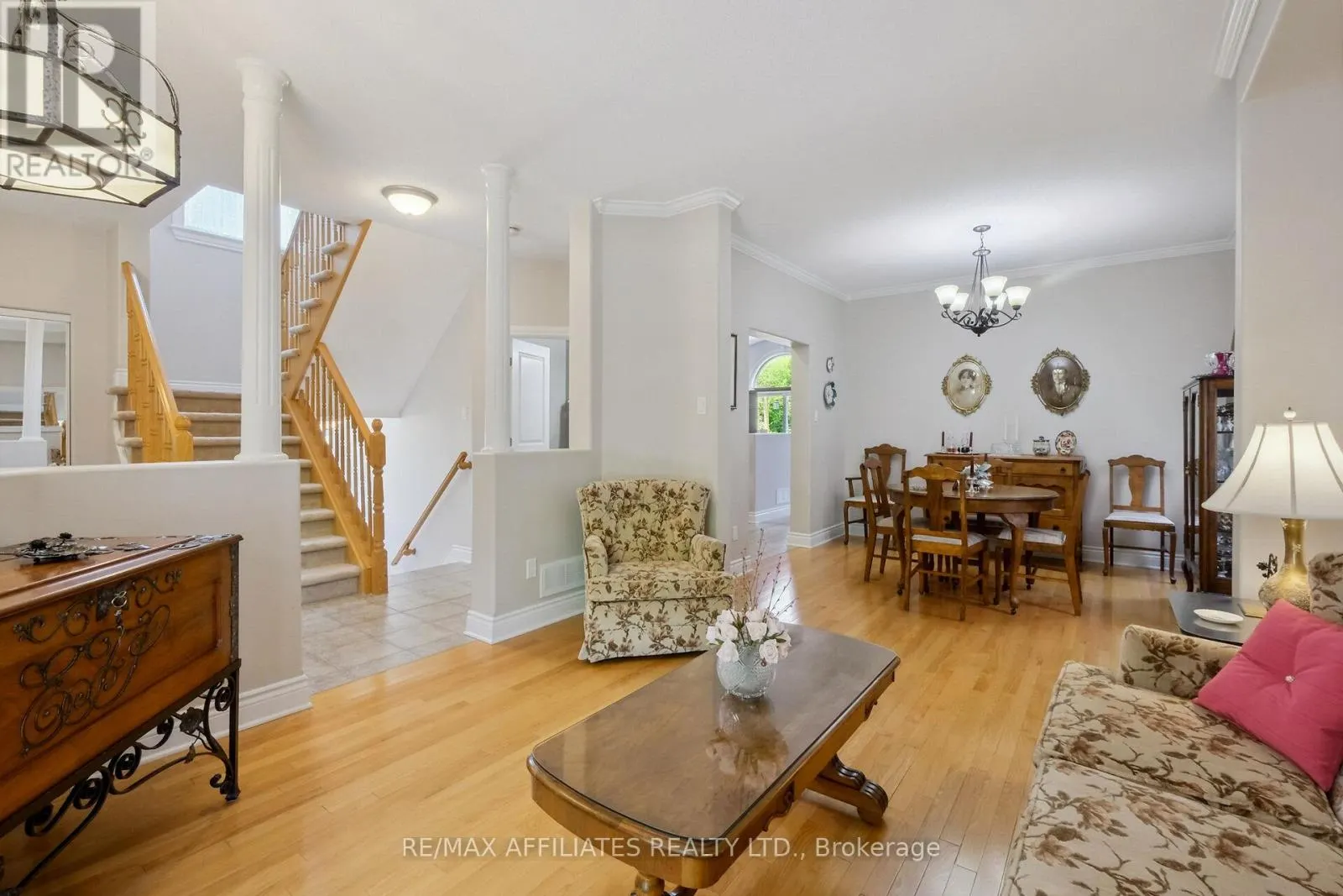176 TOPAZE CRESCENT
