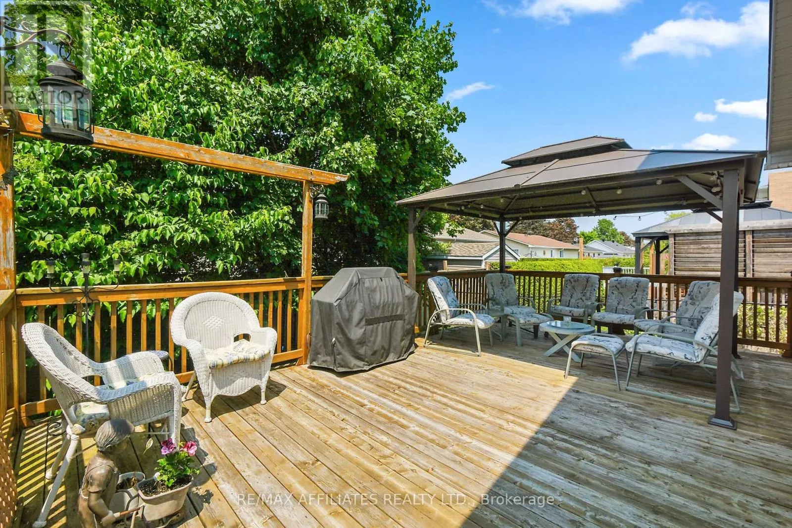 176 TOPAZE CRESCENT