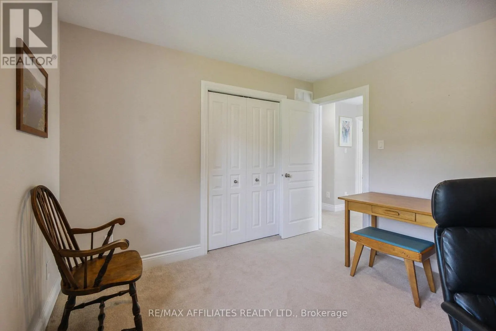 176 TOPAZE CRESCENT