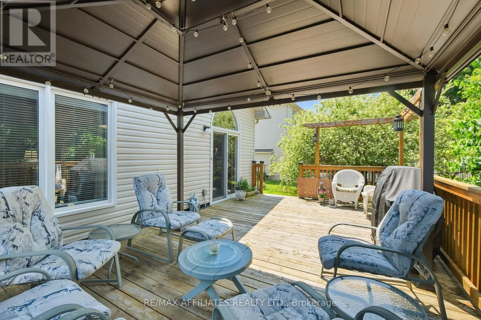 176 TOPAZE CRESCENT