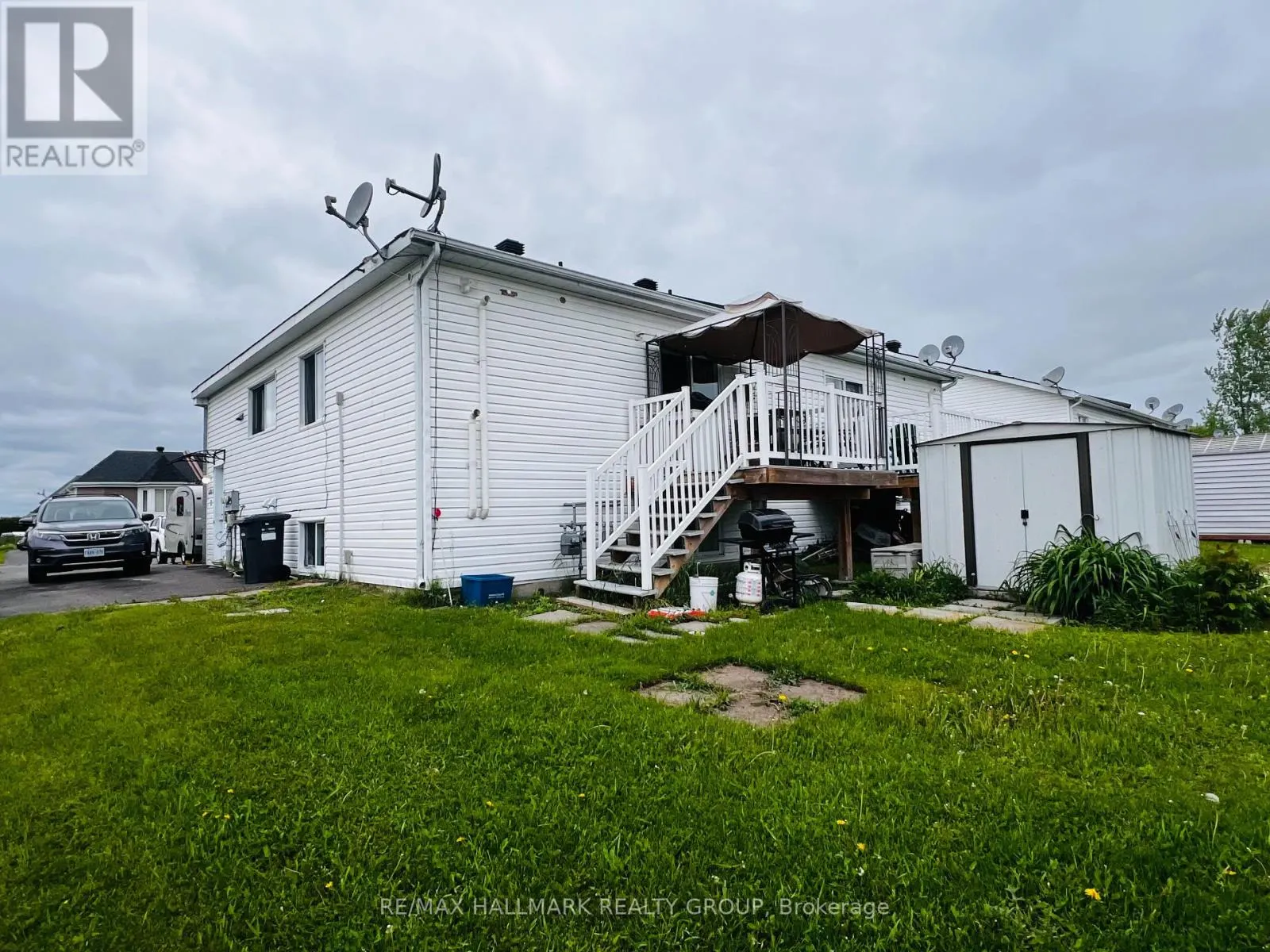 603 PAUL CRESCENT