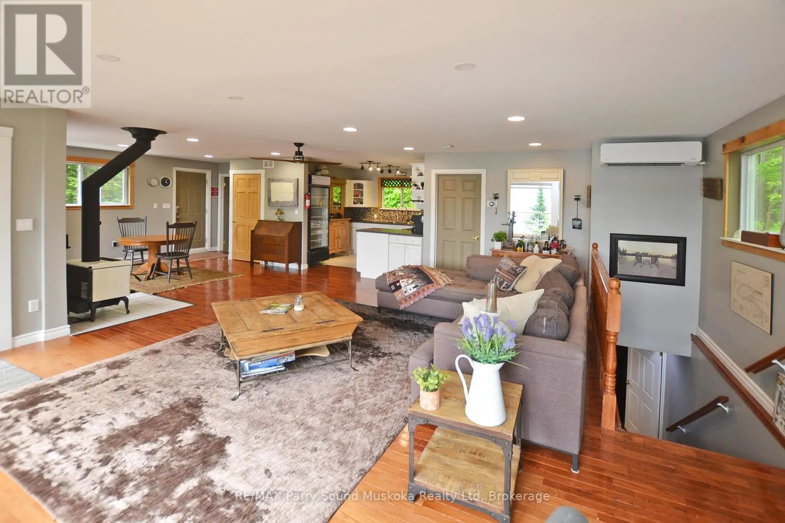 84 CAPTAIN ESTATES ROAD
