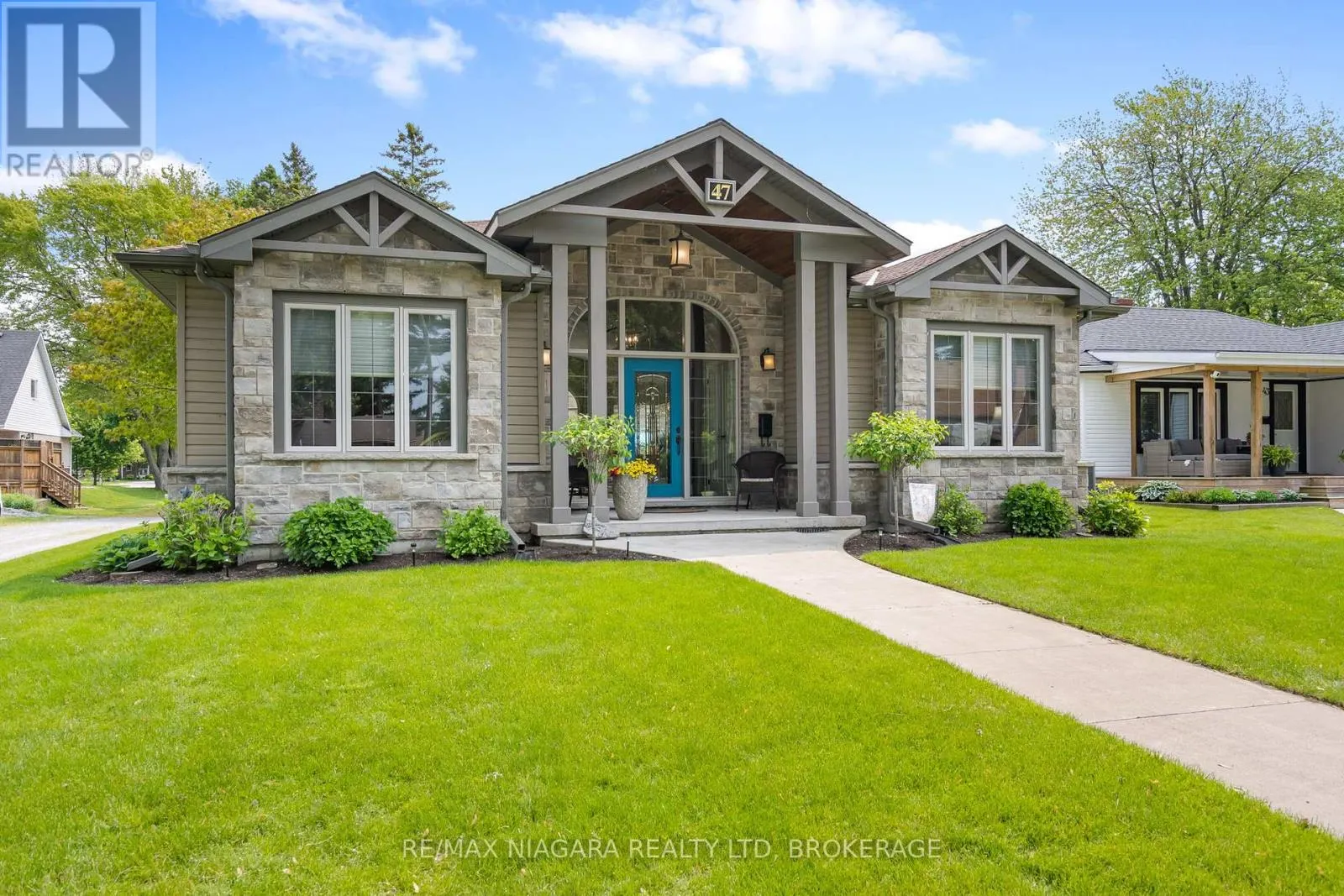 47 ROSEMOUNT AVENUE