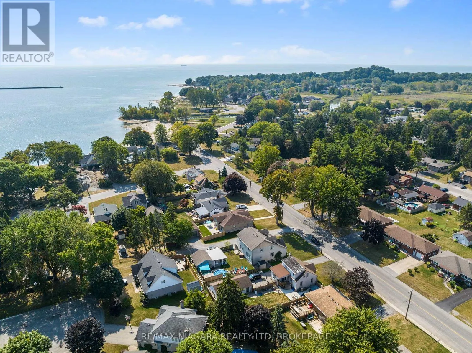 47 ROSEMOUNT AVENUE