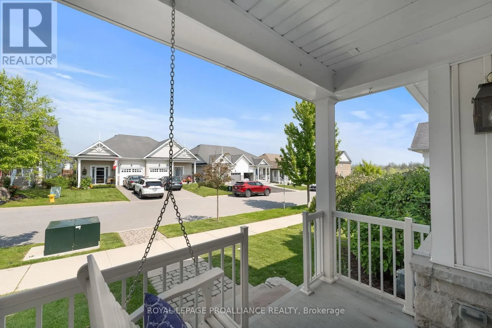 699 HENDERSON DRIVE