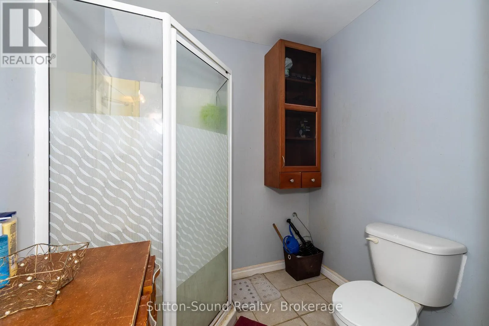 351 14TH STREET E