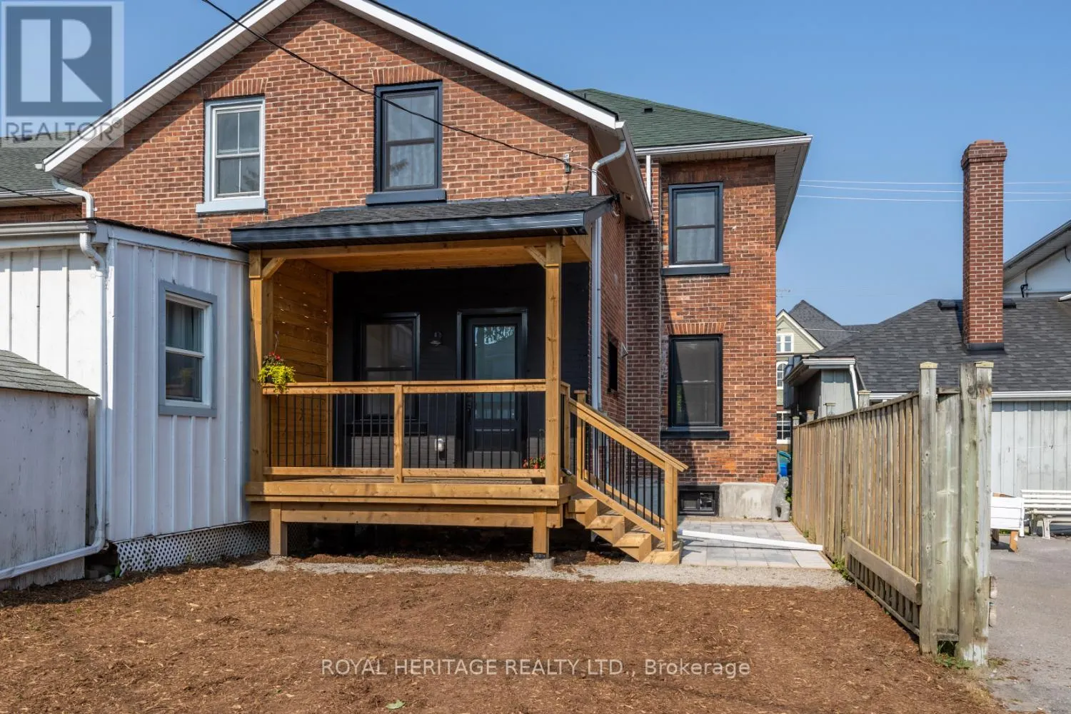 413 DIVISION STREET