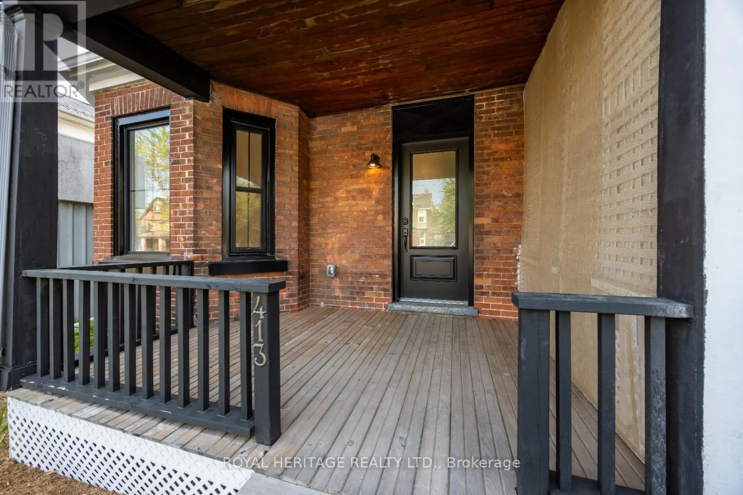 413 DIVISION STREET