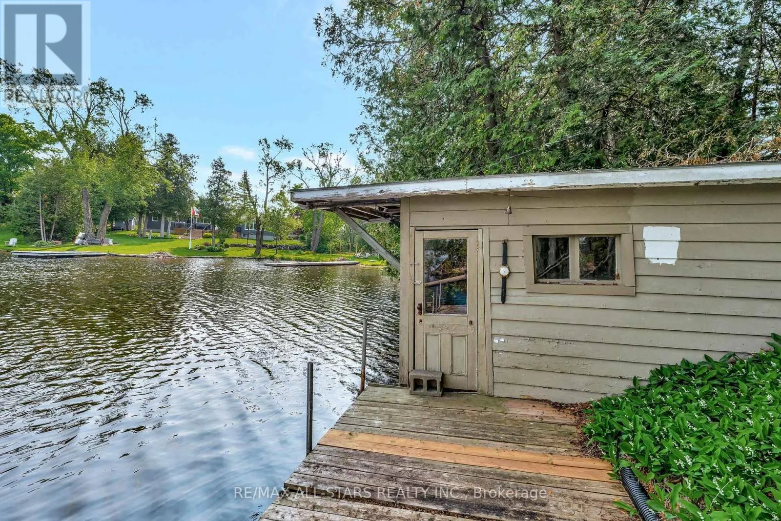 14 WYCHWOOD DRIVE E