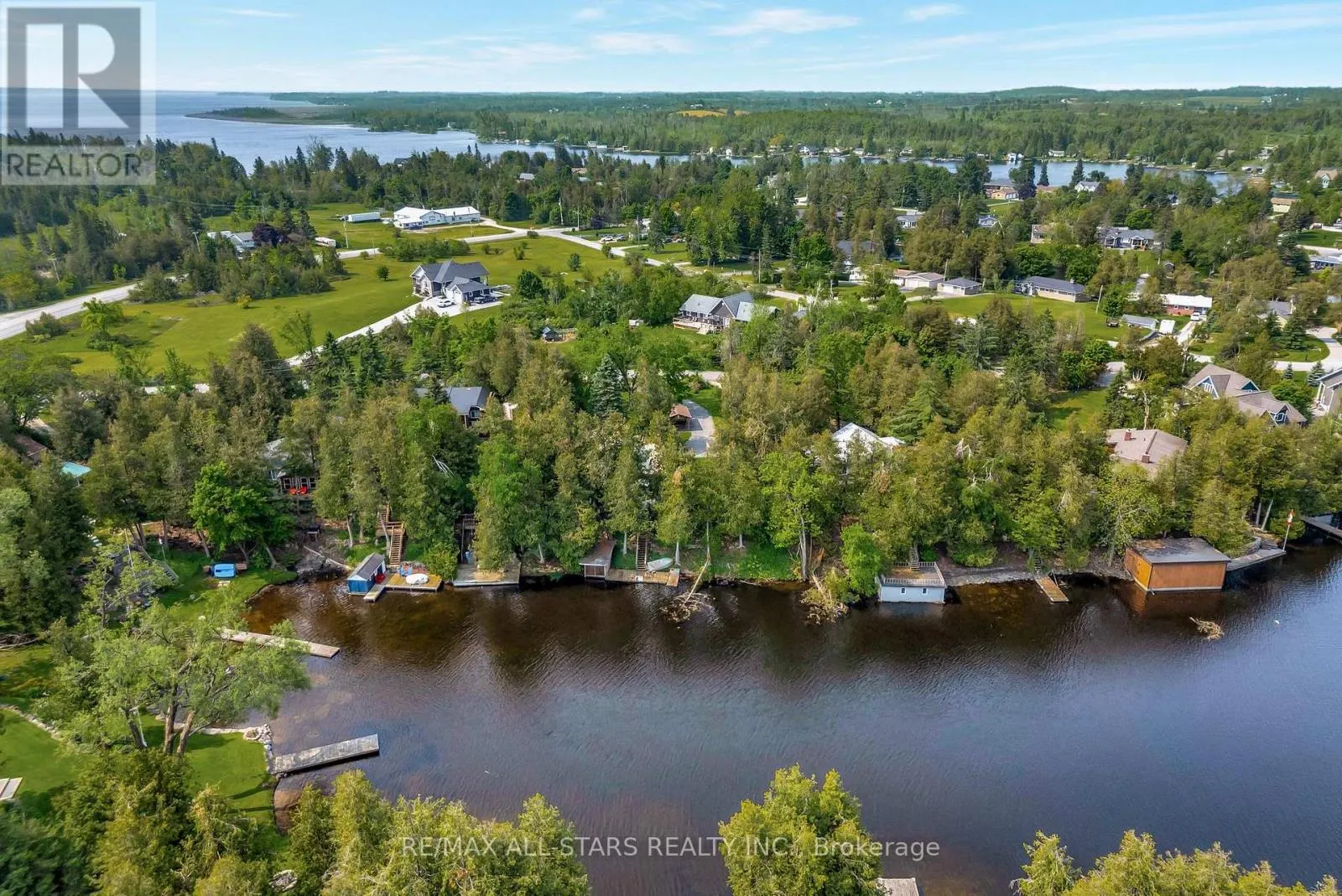 14 WYCHWOOD DRIVE E