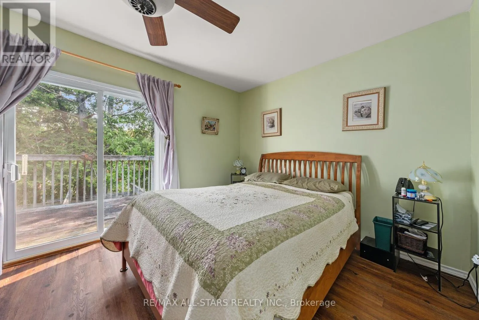 14 WYCHWOOD DRIVE E