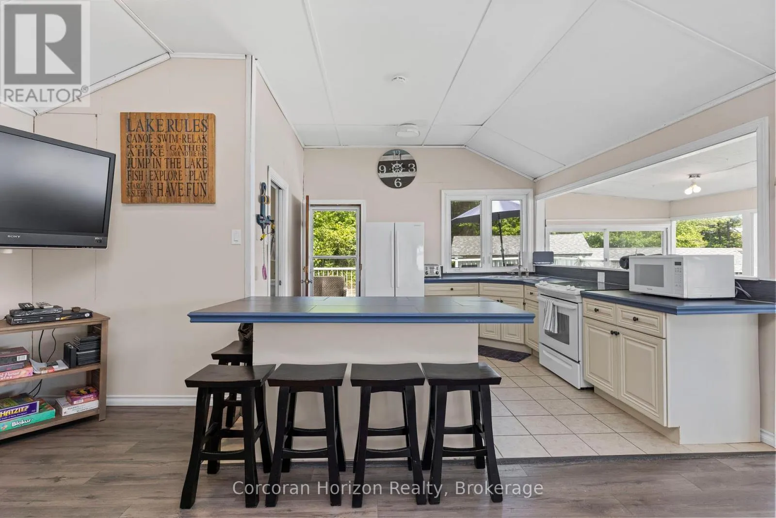 68 WOLVERINE BEACH RD