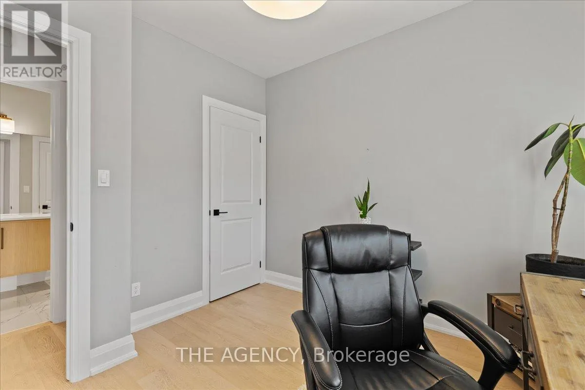 302 - 5 WOOD HAVEN DRIVE