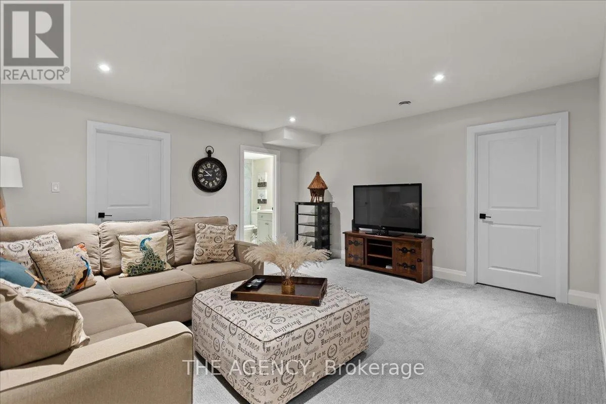 302 - 5 WOOD HAVEN DRIVE