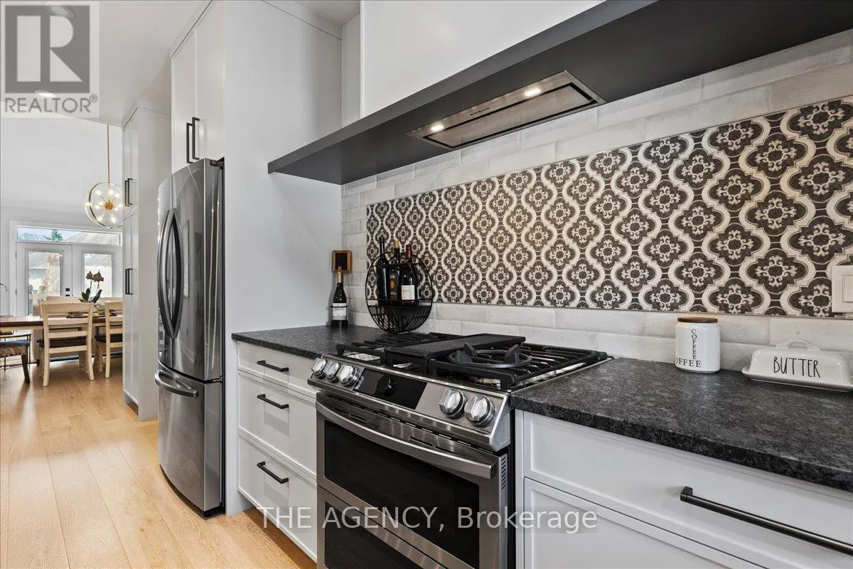 302 - 5 WOOD HAVEN DRIVE