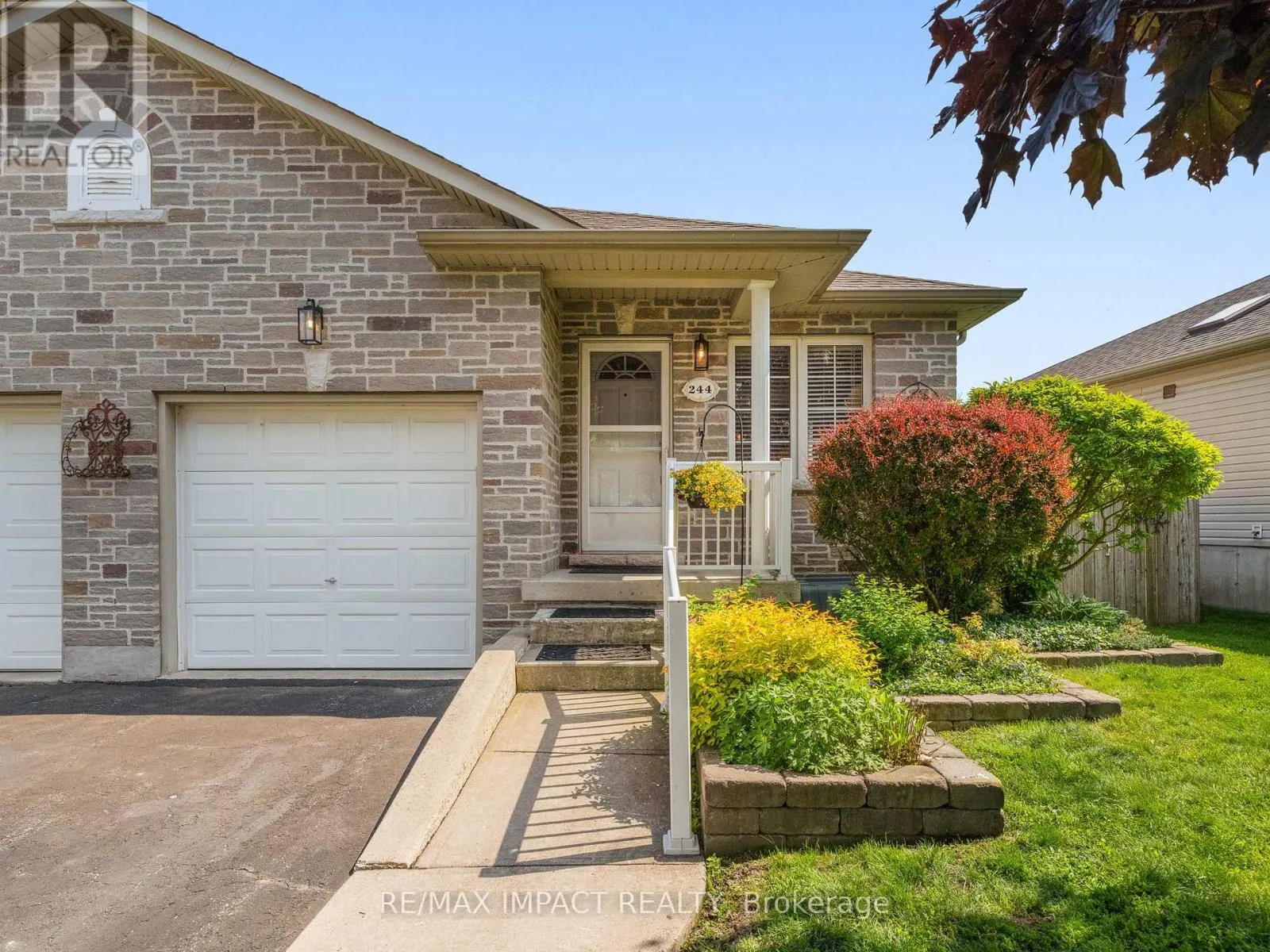 244 RUTTAN TERRACE