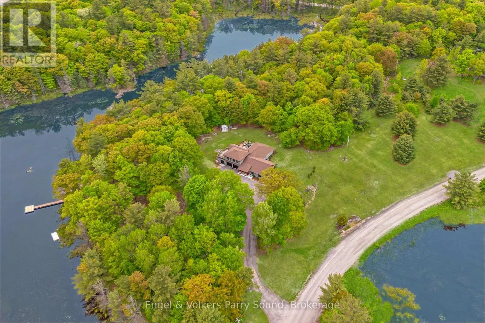 49 REGENCY DRIVE