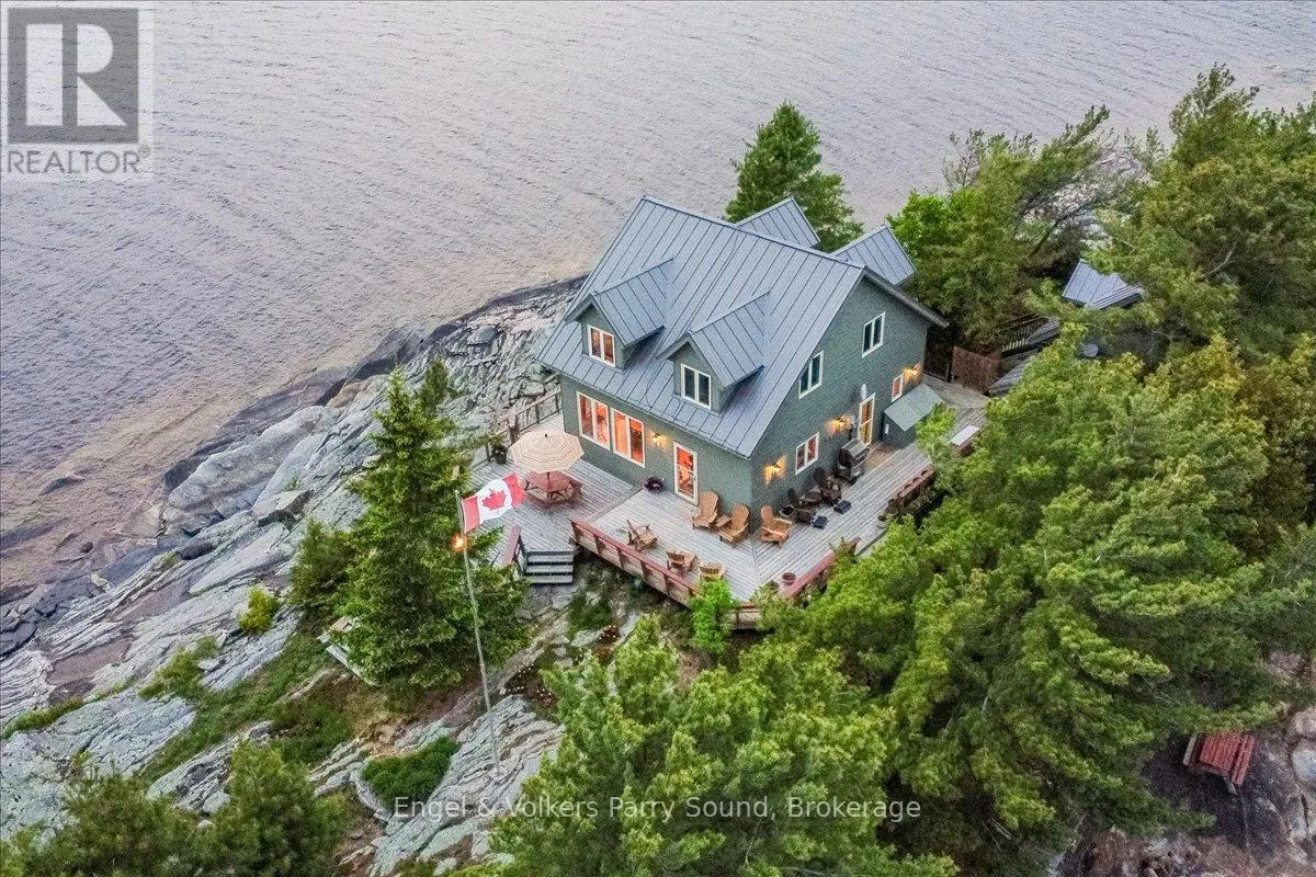1 THREE TREE ISLAND
