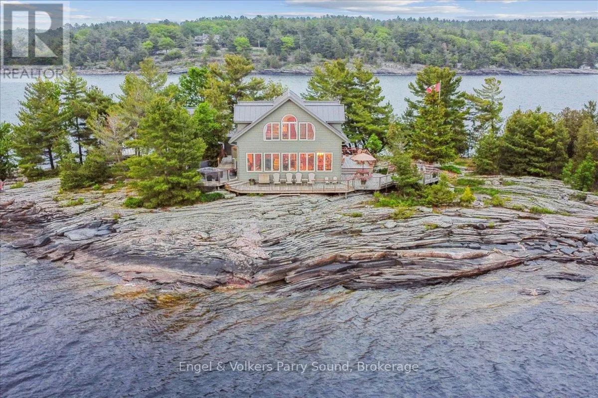 1 THREE TREE ISLAND