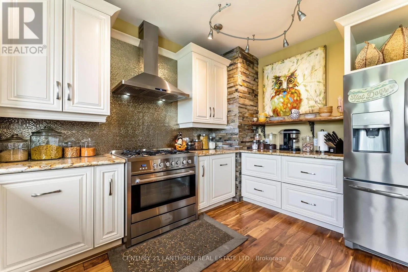 32 FOREST BREEZE LANE