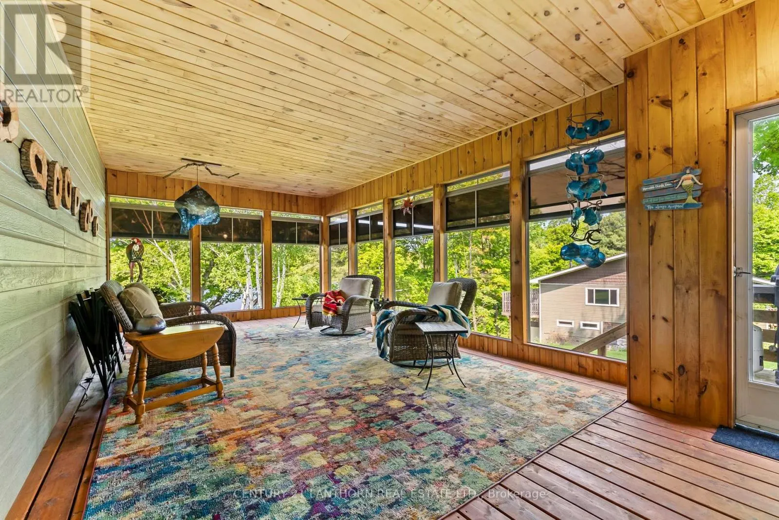 32 FOREST BREEZE LANE