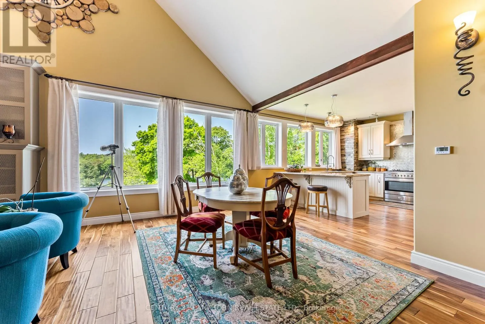 32 FOREST BREEZE LANE